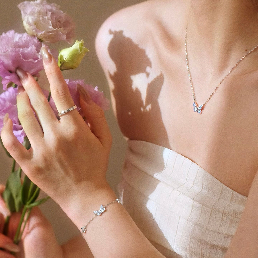 Blue Dream | Collar Mariposa Azul Luminosa