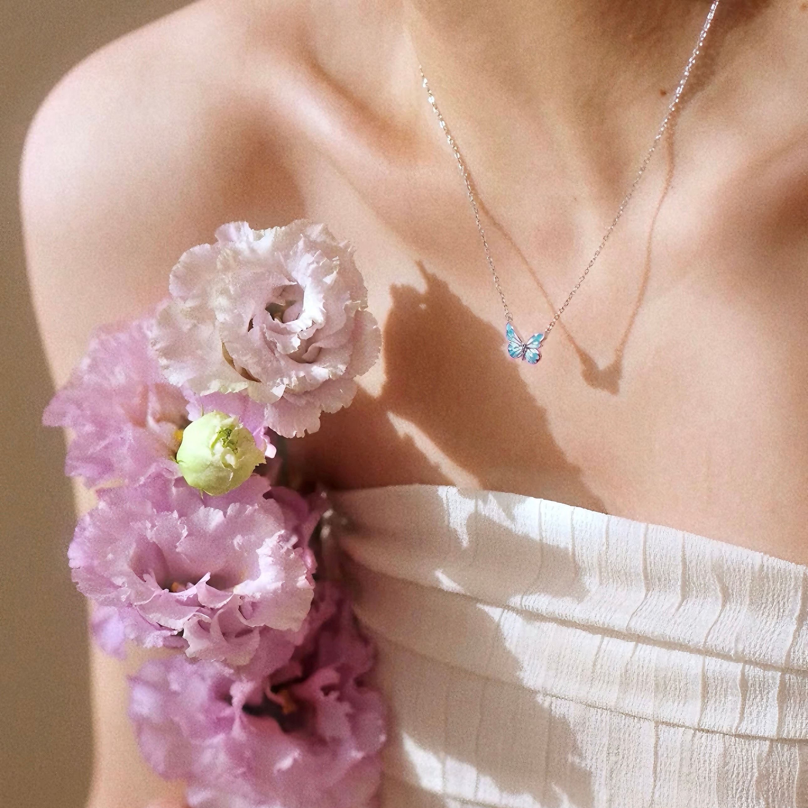 Blue Dream | Collar Mariposa Azul Luminosa